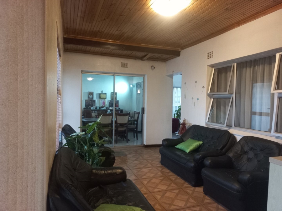 3 Bedroom Property for Sale in Austinville Western Cape